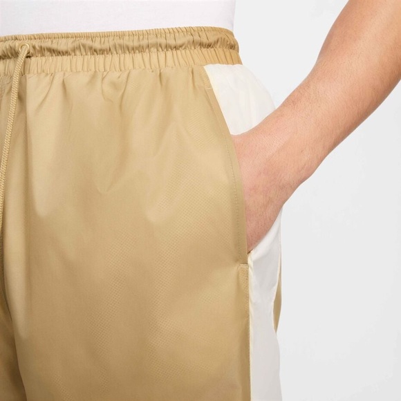 Nike Club Men's Woven Joggers - Picture 5 of 8